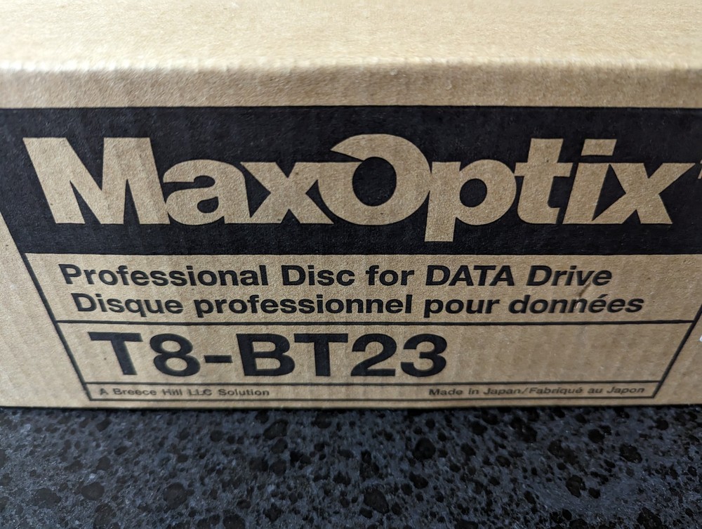 Maxoptix T8-BT23  Internal Professional Disk Drive Unit New