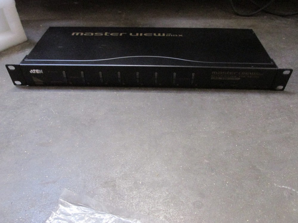 ATEN master view Max multi platform KVM switch USB / PS2 with audio CS-1758