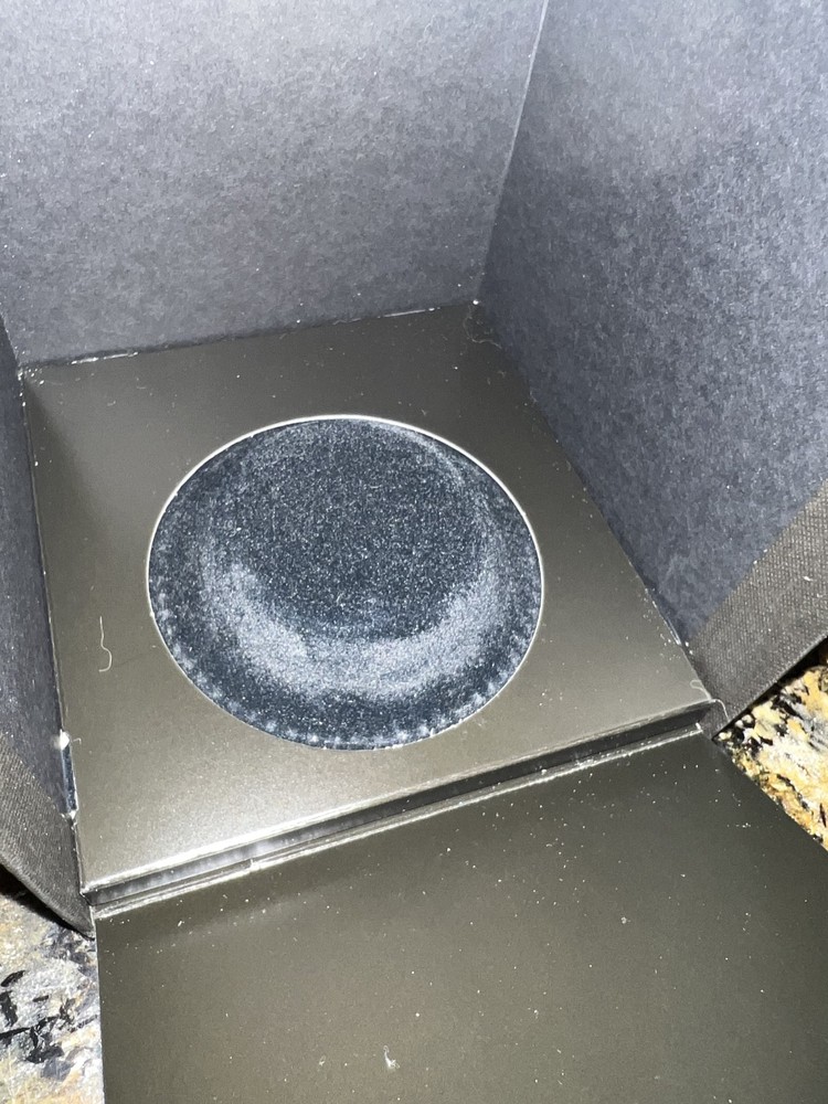 2010 Dom Perignon Champagne EMPTY Gift Box - Gently Loved