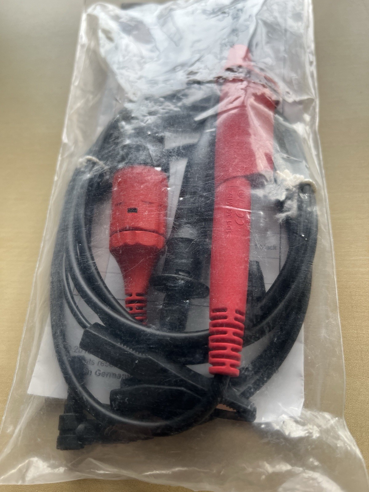 Fluke VPS410-R 10:1 Voltage Probe Set 300 MHz for ScopeMeter 190 Series