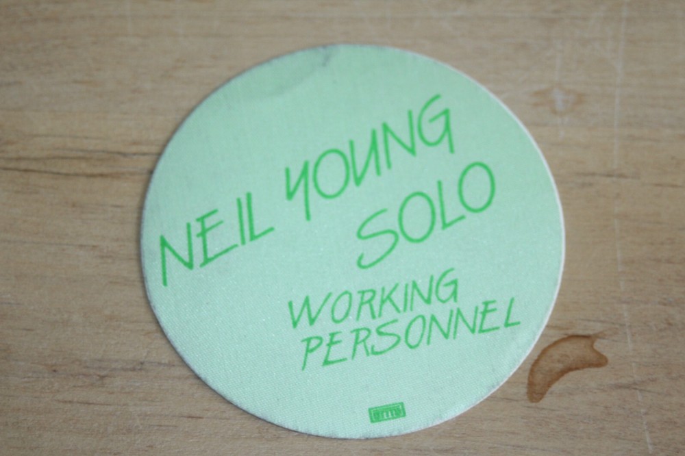 Neil Young  -  Unused Backstage Pass - FREE POSTAGE - lot #2