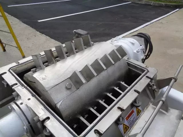 Fitzpatrick 16X10 Riving Machine, 40 HP