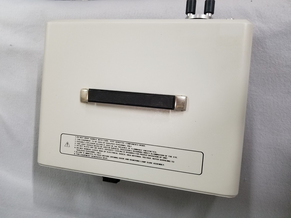 LUXTEC XENON SERIES 9000 MODEL 9300 LIGHT SOURCE SUPER CHARGED