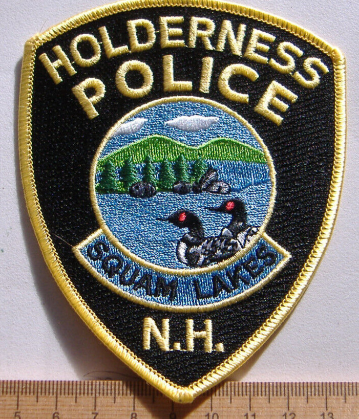 HOLDERNESS   POLICE  NEW HAMSHIRE   FABRIC   PATCH