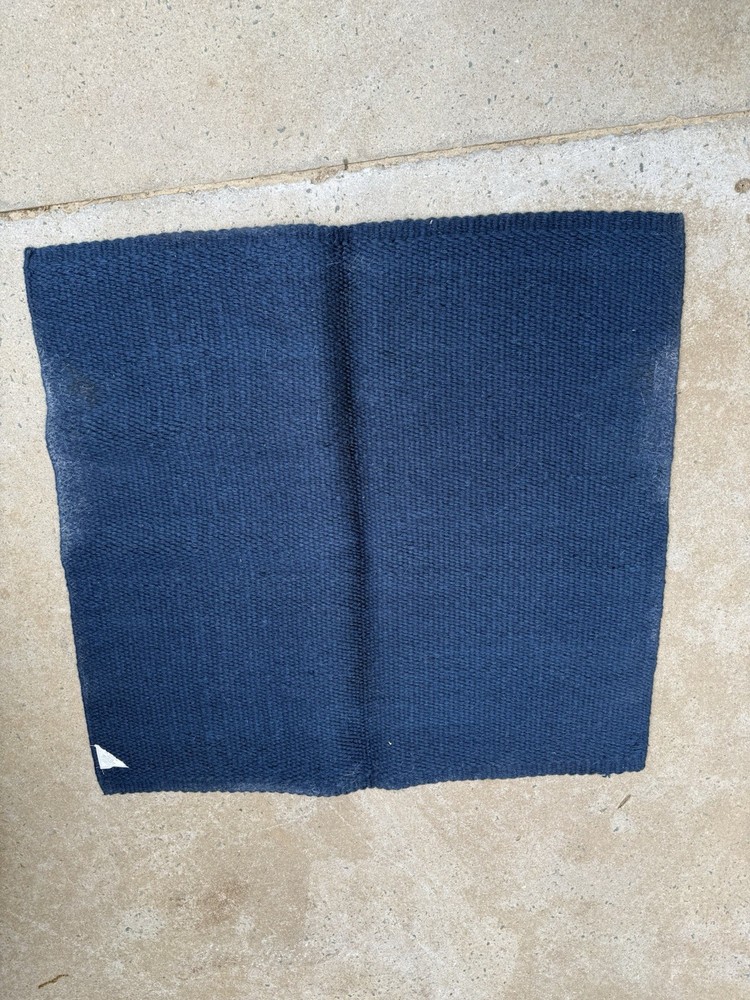 MAYATEX western saddle Pad - Solid Navy wool Folding - Gently used