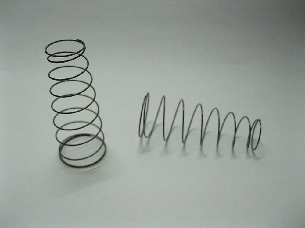 2  Williams Bally Pinball Machine New Flipper Return Tapered Compression Spring