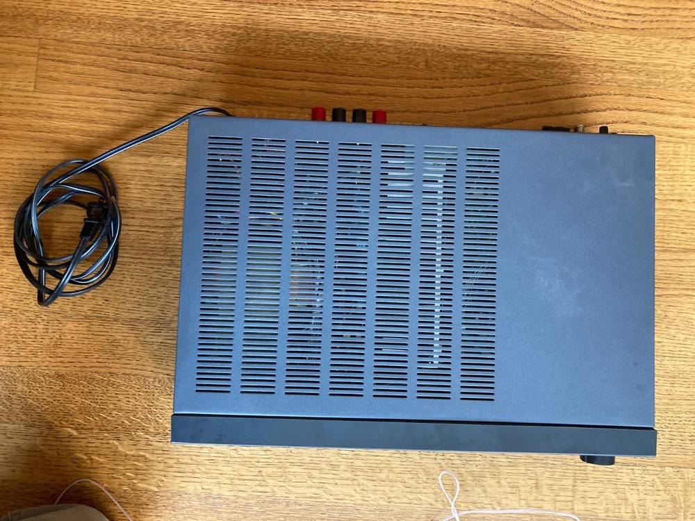 NAD 705 Stereo Receiver Working. Bundle Remote - back light needs replacing.
