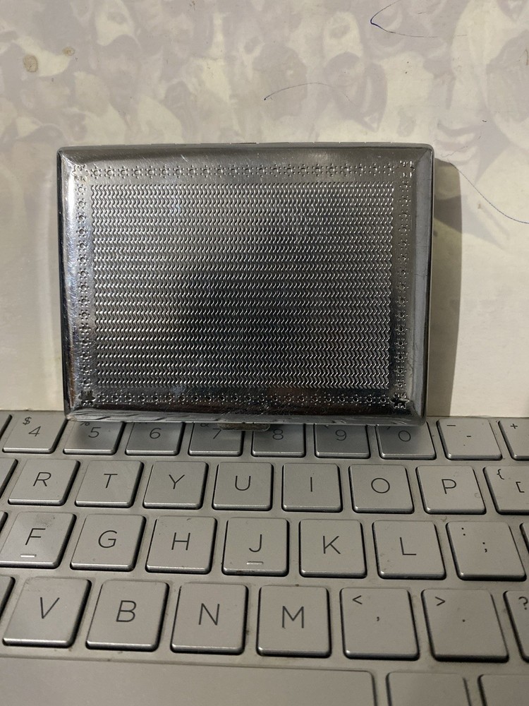 YIN YANG METAL SILVER TONE CIGARETTE CASE