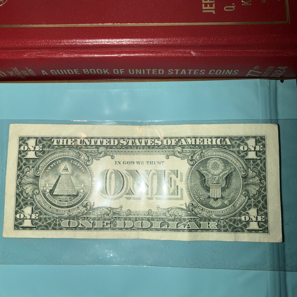 1988 A Misaligned One Dollar Star Note Error Semi Low Note G00465240