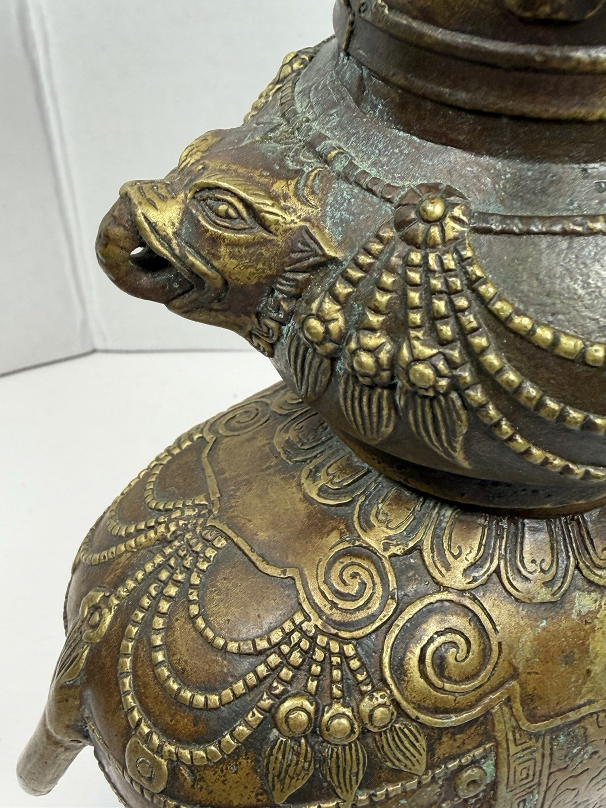 Vintage Chinese Bronze Elephant Censer Incense Burner Vase 7.5” Tall Heavy