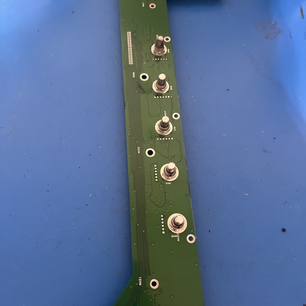 GE LOGIQ 9 LOWER OPERATOR PANEL ASSEMBLY_USER INTERFACE PN: 2404652-32