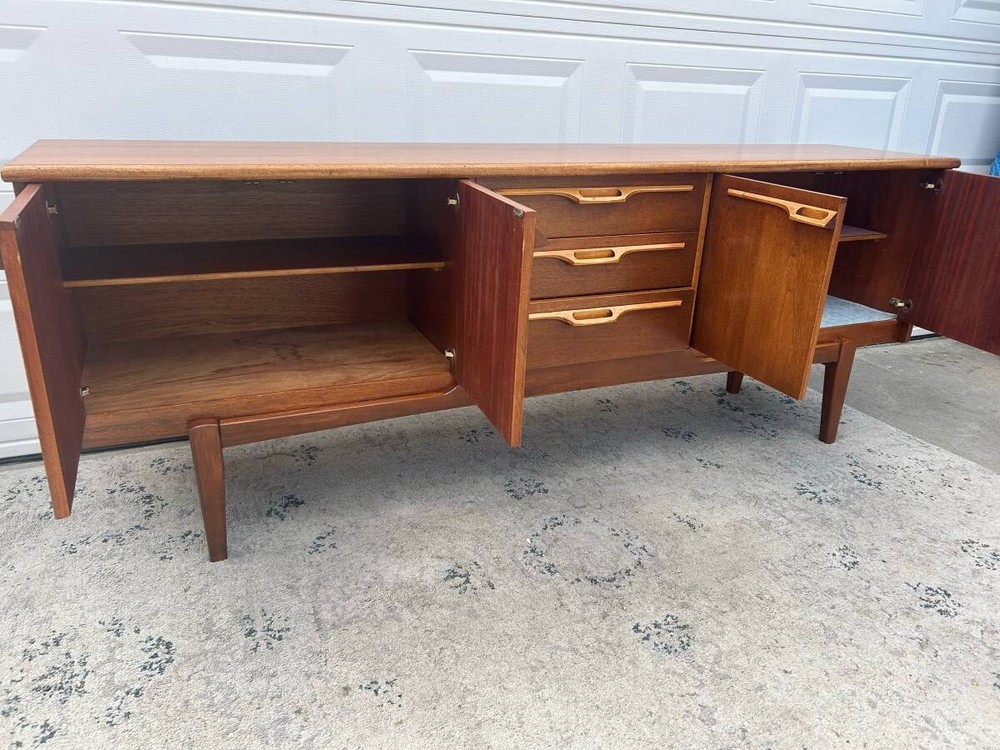 1960's Mid Century Teak Credenza/Sideboard/Buffet