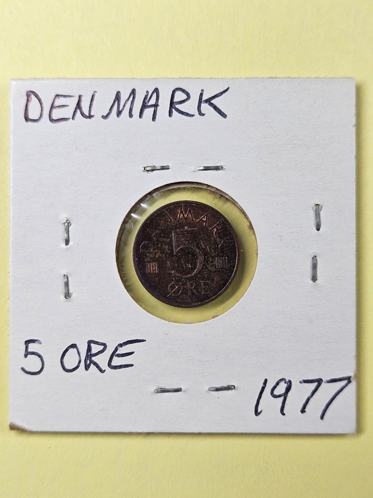 COINS - DENMARK - 5 ORE 1977