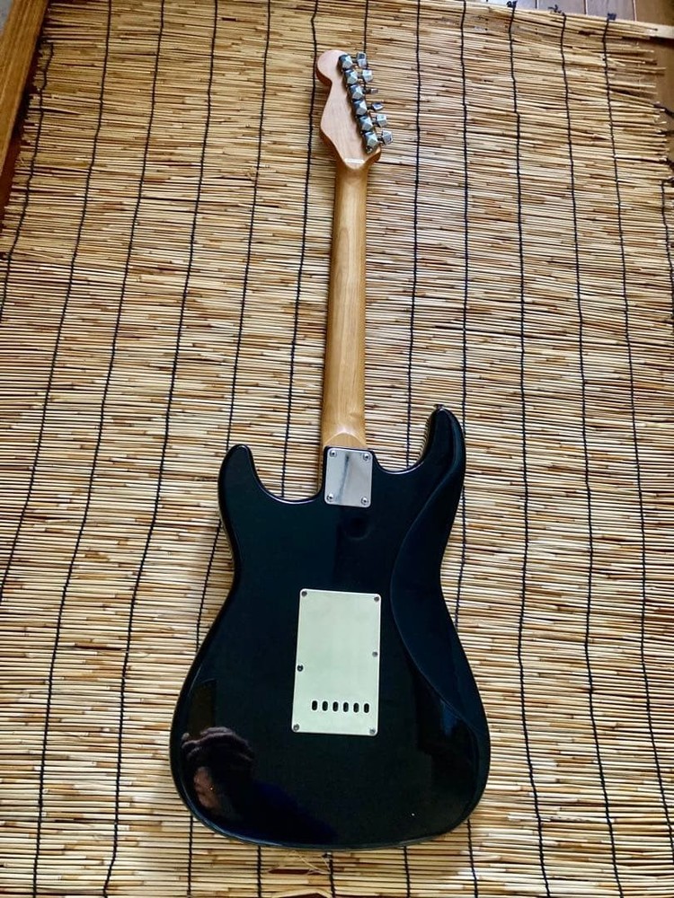 Modified LEGEND ST SSH Electric Guitar