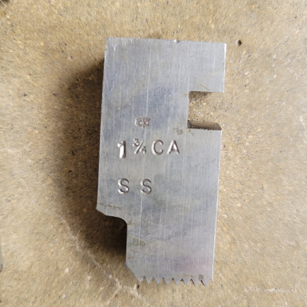 Geometric Thread Chaser 1-3/4 CA Head Size Chaser Set 7/8-14