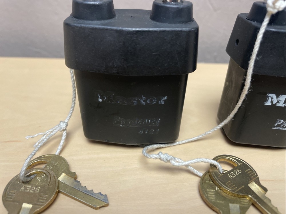 Master Pro series 6121 keyed the same padlocks set of 2, Same Keys
