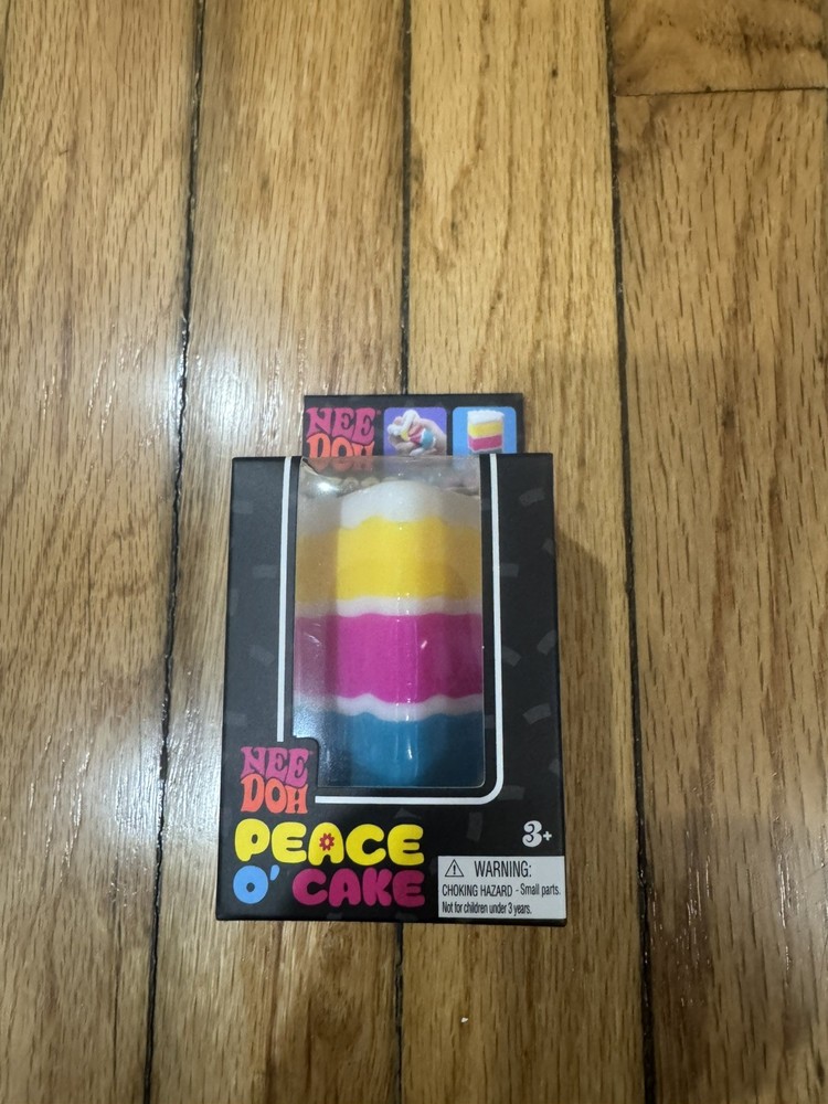 Authentic NIB NeeDoh Peace O’ Cake Squishy Soft Cloud