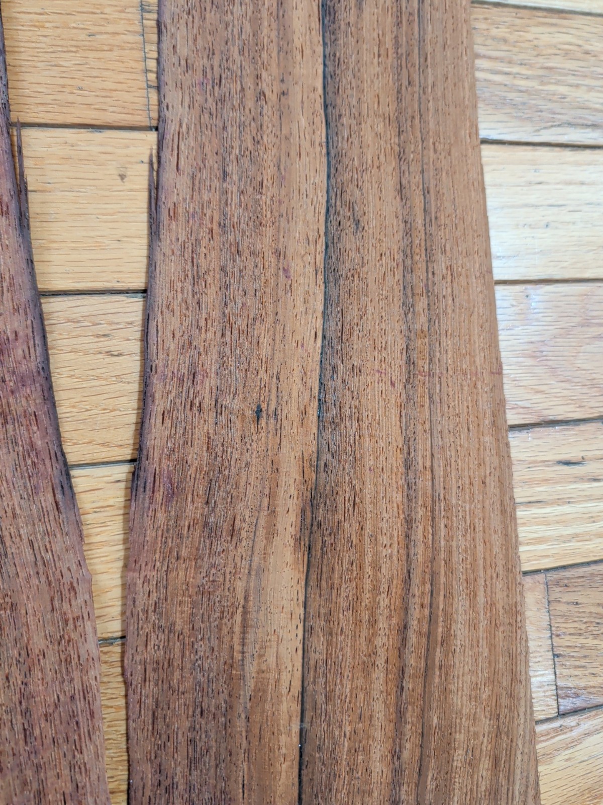 4 pcs San Domingo rosewood wood veneer 4 1/8" x 21" ea hole cracks 6" wi.