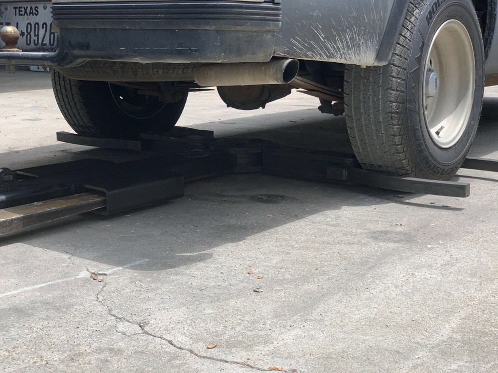Parking Lot Scorpion Eagle Claw for your Forklift