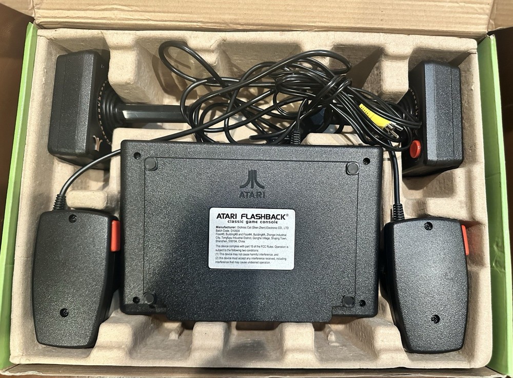 Atari Flashback 7 Classic Game Console Deluxe 101 Games EUC no manual