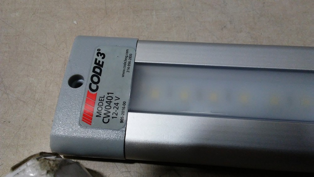 Compartment Lght,11.8",White,12/24 VDC CODE 3 CW0401