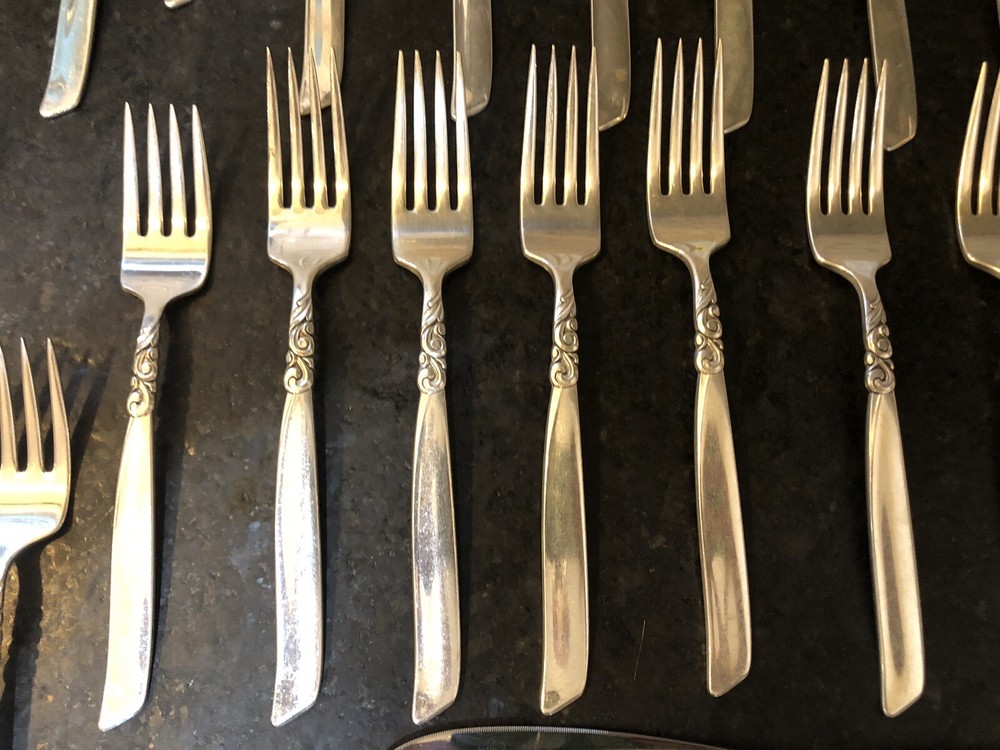 Vintage Oneida Community South Seas Silverplate Flatware Set 50 Pc