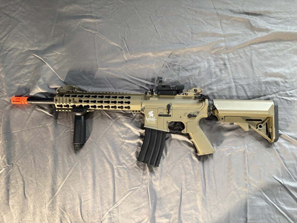 Lancer Tactical Gen 2 Tan Airsoft Rifle + starter bundle