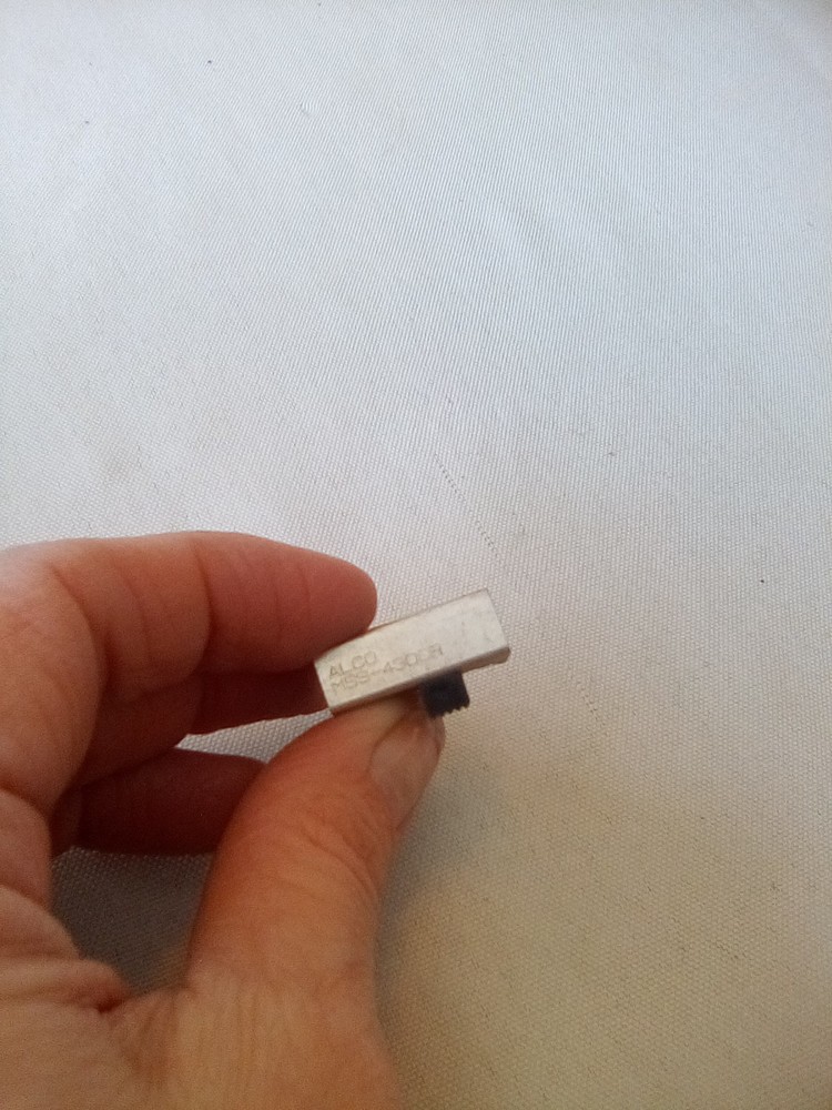 Alco MSS-4300R Horizontal Slide Switch