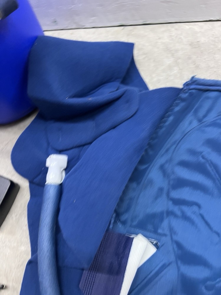 Cryo/Cuff Cryocuff Cooler Therapy Motorized IC Compression Shoulder