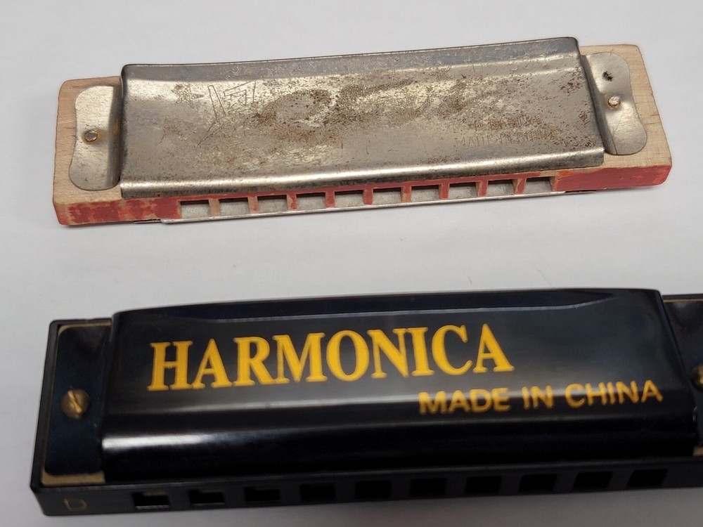2 HARMONICA MADE IN CHINA TK