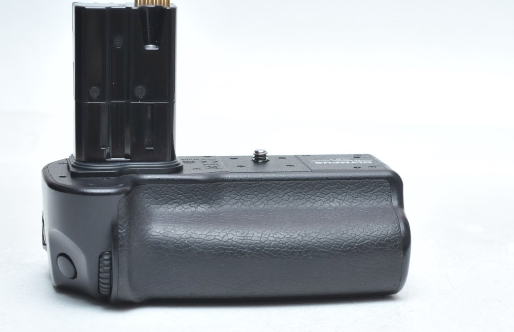 OLYMPUS Battery Holder Grip HLD-4 for E-3 / E-5 / E-30 HLD4 E3 E5 E30