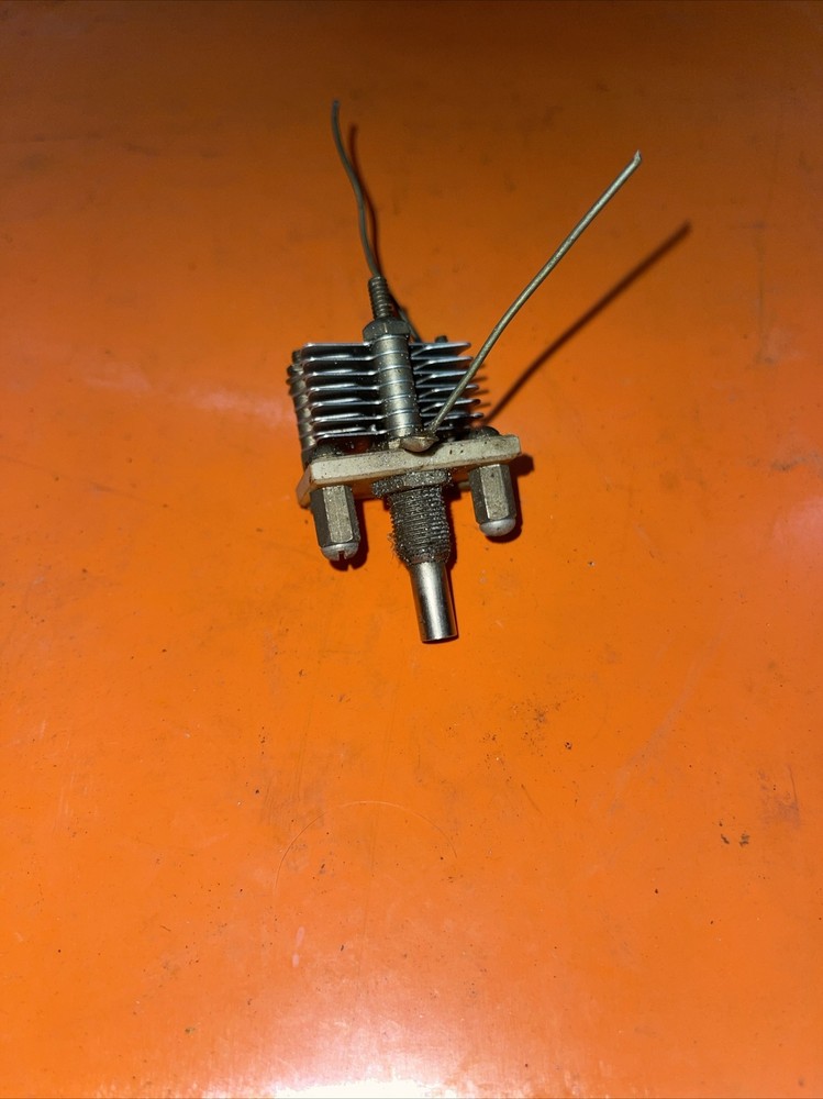 Heathkit  AT 1 Transmitter Driver Capacitor Variable As Shown Good Condition