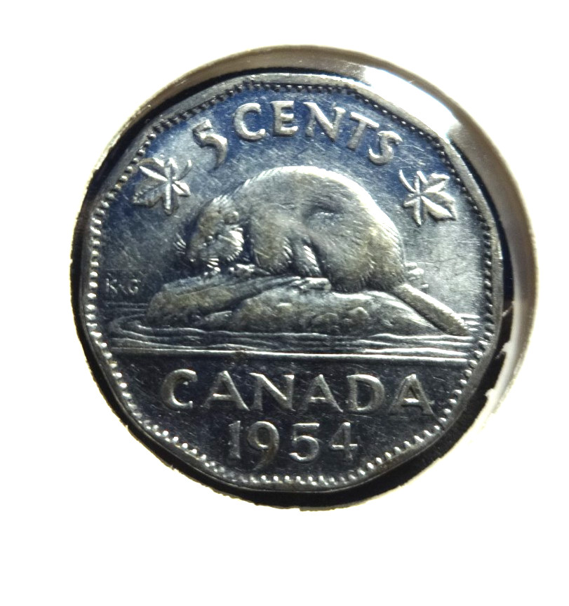 Canada 1954    5 Cents  *With shoulder fold*👀