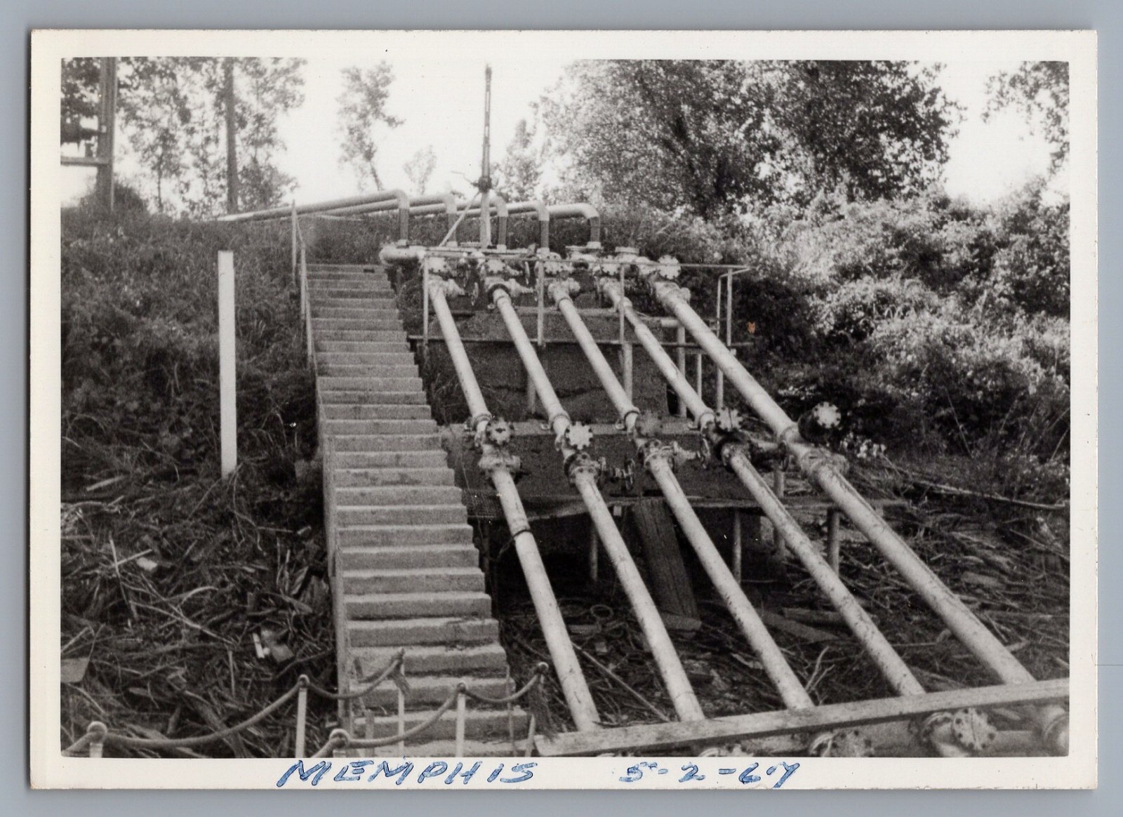 1967 Gulf Oil & Gas Vintage 4.25 x 3" Photo Pipeline Memphis, Tennessee  9378
