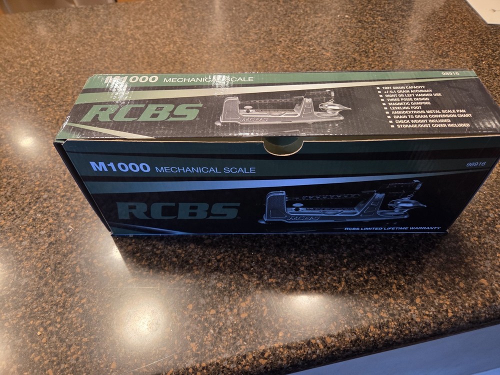 RCBS Reloading M1000 Mechanical Scale, Multi-Caliber, 1000 Gr Capacity