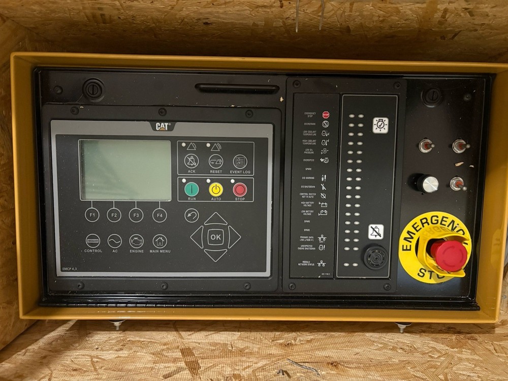 CAT EMCP 4.3 Control Panel Electronics Kit 11R-2273 New in Crate