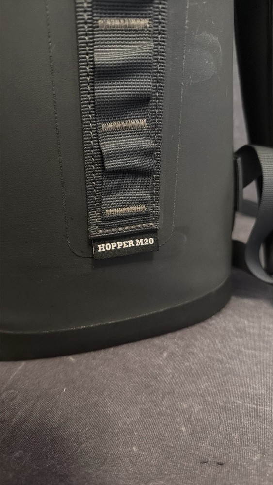 YETI Hopper M20 2.0 Backpack Soft Cooler Gray!