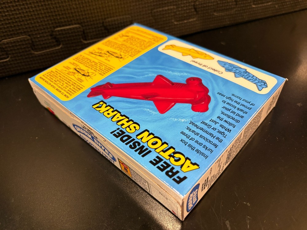 Shark Bites fruit snacks - Empty custom design display box