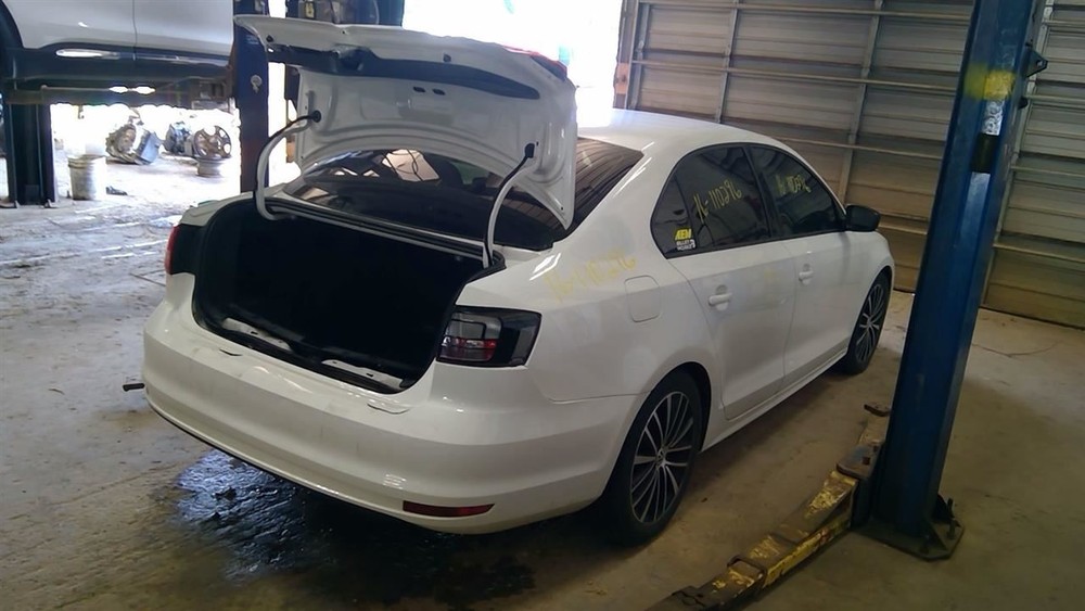 Dash Panel Fits 11-18 JETTA 10310953