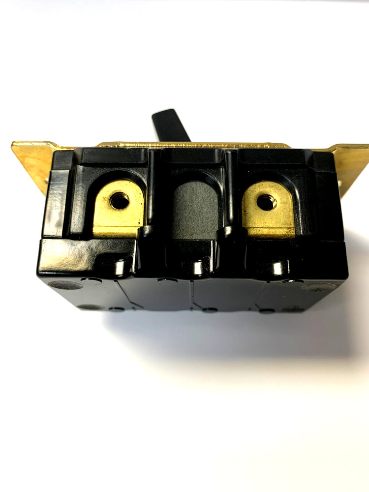 MILLER/BRYANT SWITCH 40 A. 600 V. A.C.