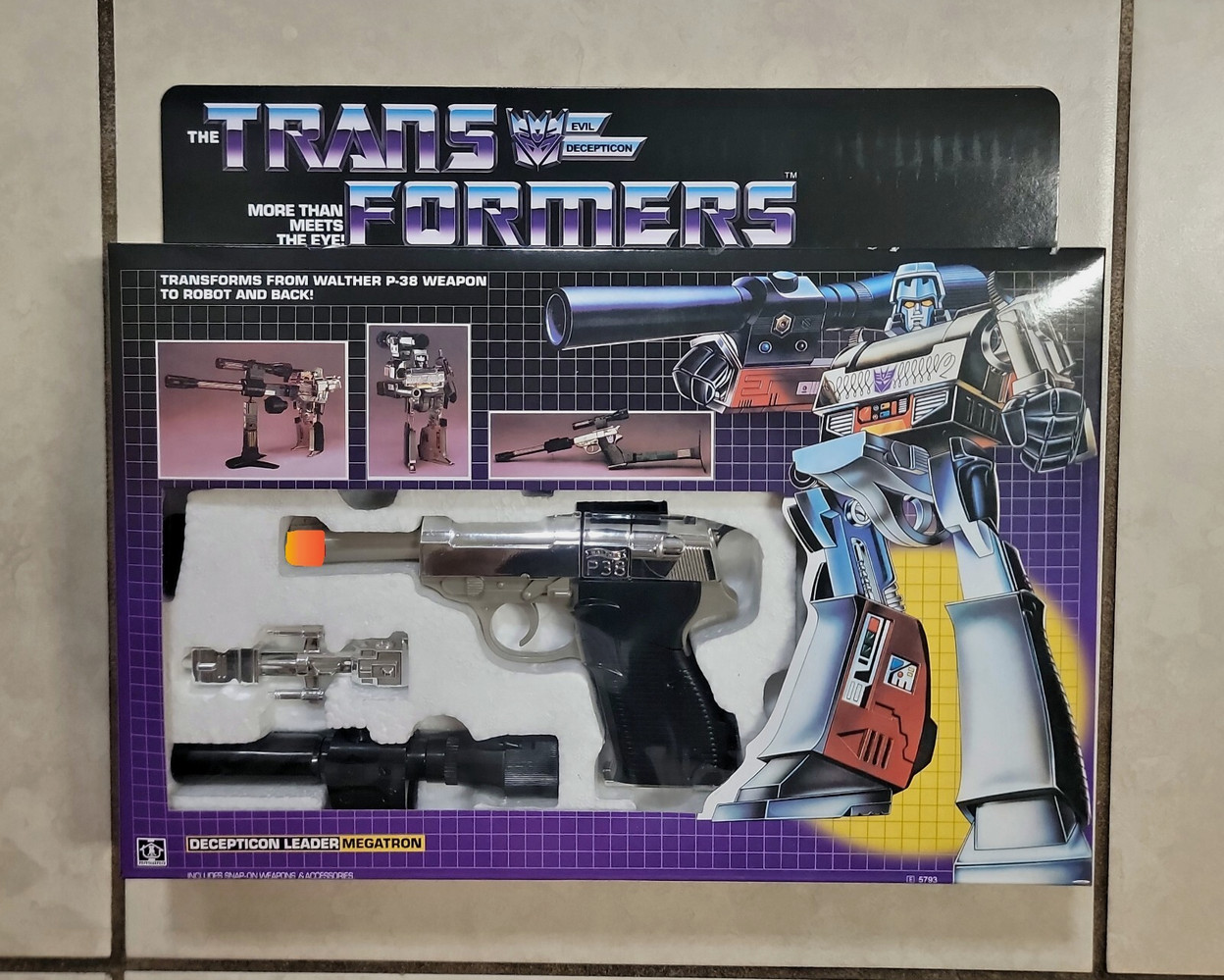 TRANSFORM Reissue G1 Megatron New Item with Free Shipping