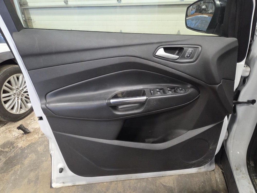 ESCAPE 2018 Jack 1553575