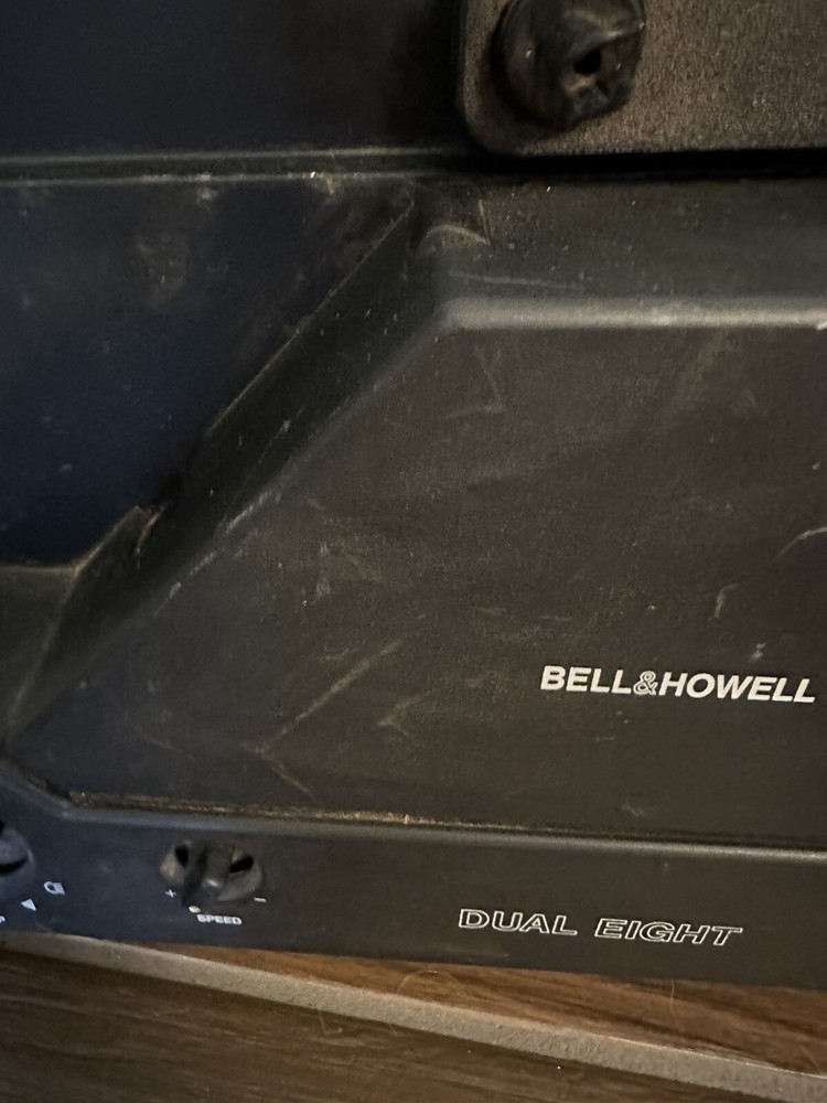 Bell & Howell 10MS 8mm Dual Super Variable Speed Black Projector Untested
