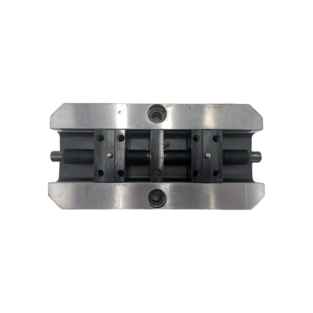 5th Axis V510X Self-Centering Vise 5" x 10"