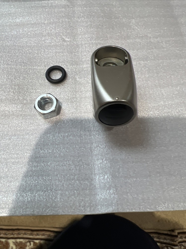 Yakima Accessory Lock Housing #7220 8007220 Includes O-Ring