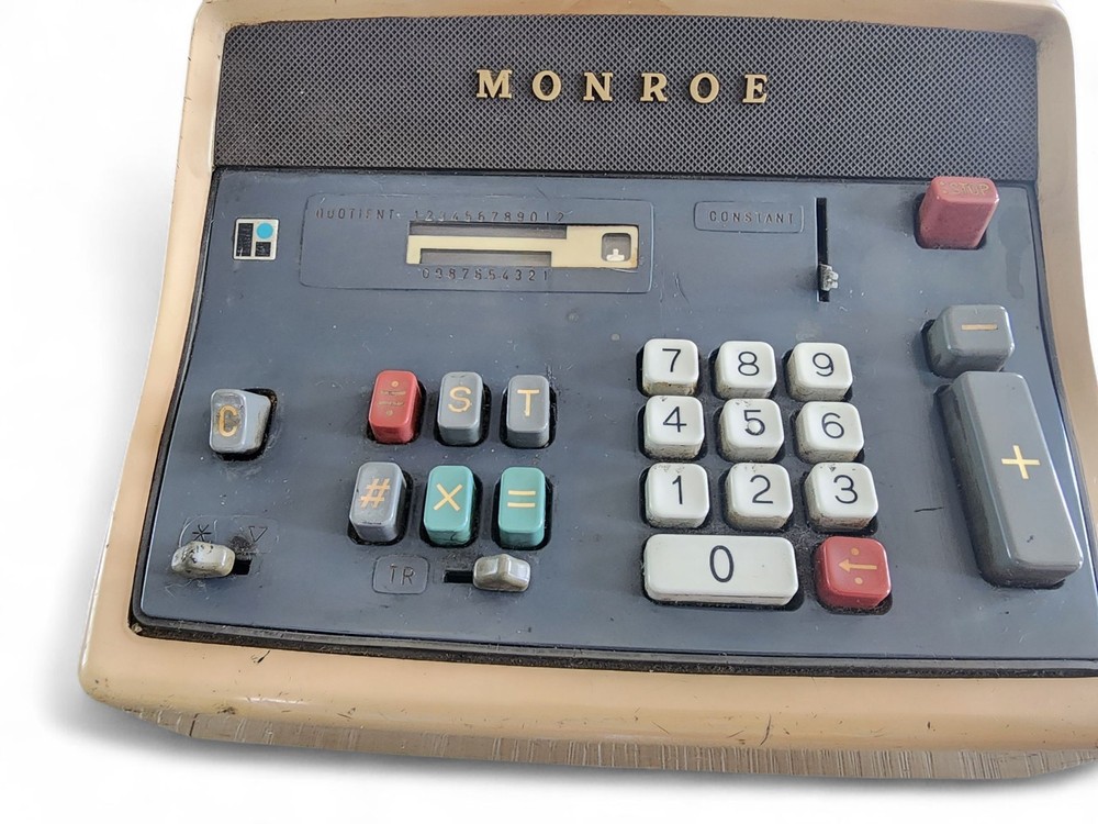 Rare Mach 1 Monroe Ten Key Adding Machine & Monroe LA5-160 Adding Machine VTG
