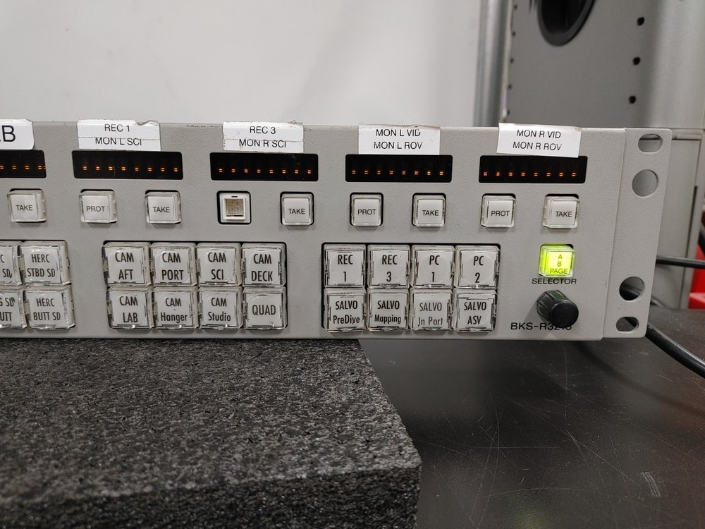 SONY BKS-R3216 Multi Bus Control Display Panel Unit