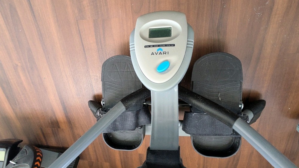 Avari Full Motion Rowing Machine