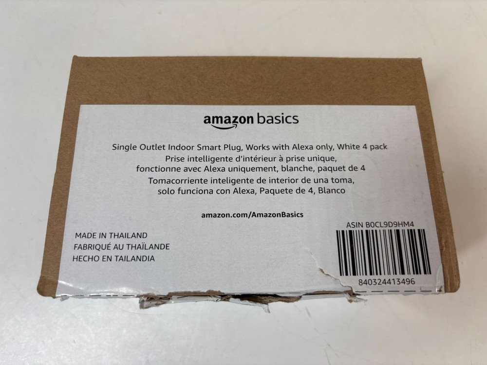 Amazon Basics Single Outlet Indoor Smart Plug Alexa Compatible White 4-Pack