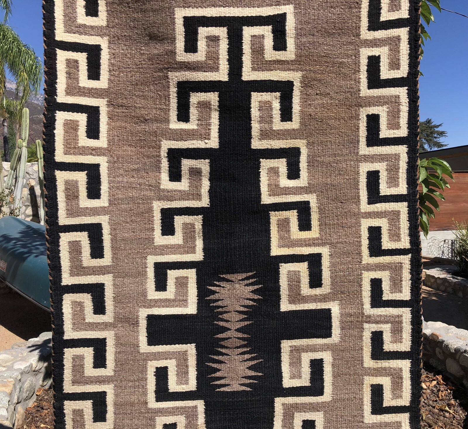ANTIQUE NAVAJO WEAVING RUG NATURAL CHURRO WOOLS AUTHENTIC NATIVE c1930 62”x29”